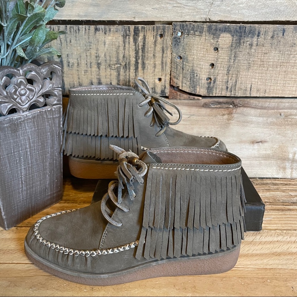 UGG Caleb Ankle Boots